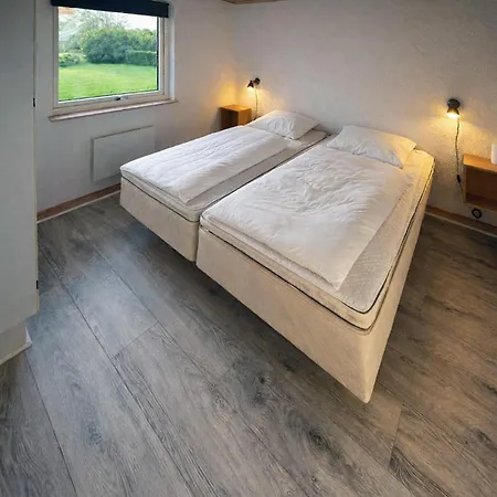In With Sauna