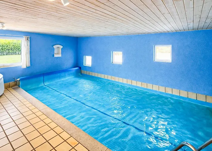 Nyaraló In With Sauna